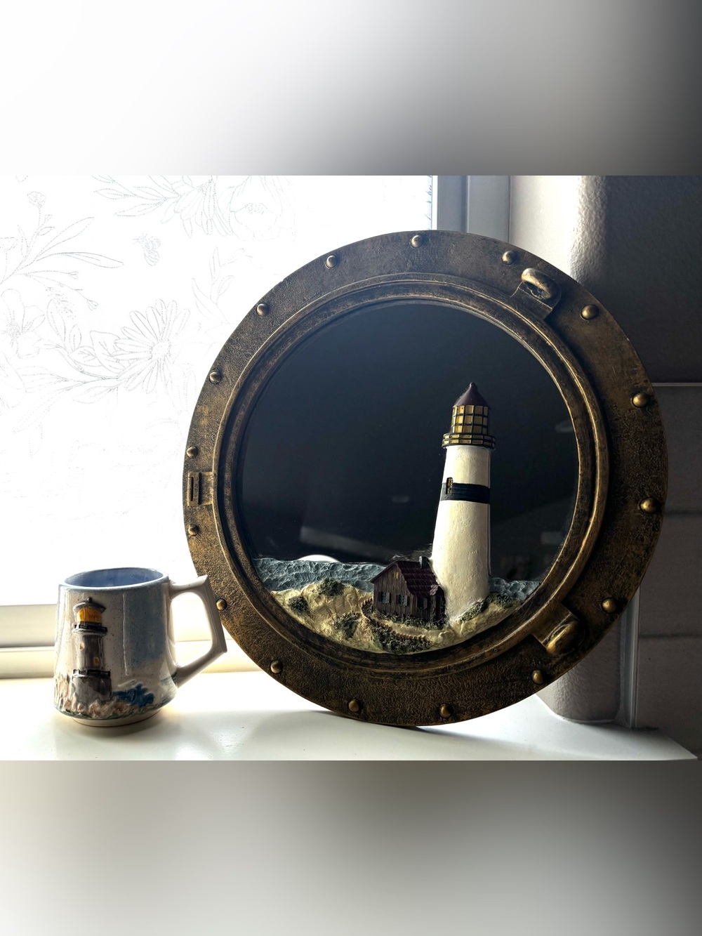 Nautical Lighthouse Porthole Wall Art - White & Gold